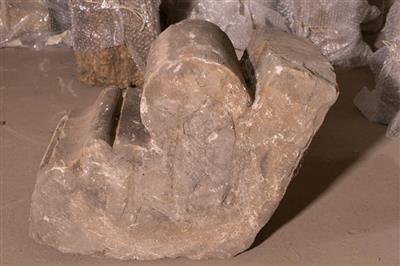 1f71b2d0-012b-459f-9d73-e45547d2a083.jpg; 261; ;