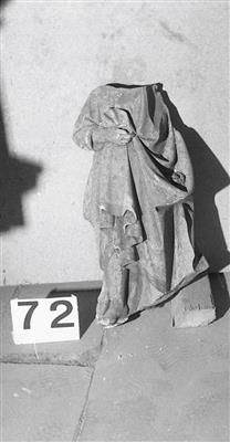 4d2a204e-d488-45af-8355-5cbdc6165ed4.jpg; 72; ;