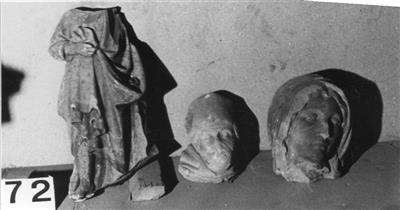 5b3221f4-af98-4ce1-8b62-b9b541ffa30c.jpg; 72a; ;