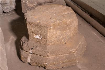 e0e60467-cf6d-4fbd-bbd9-6c6386f44642.jpg; 251; ;